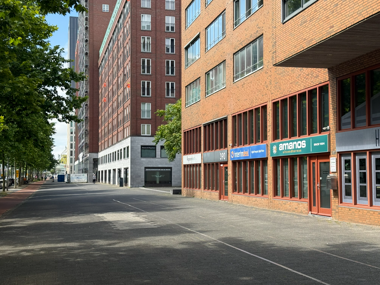 Amanos Laan op Zuid Rotterdam